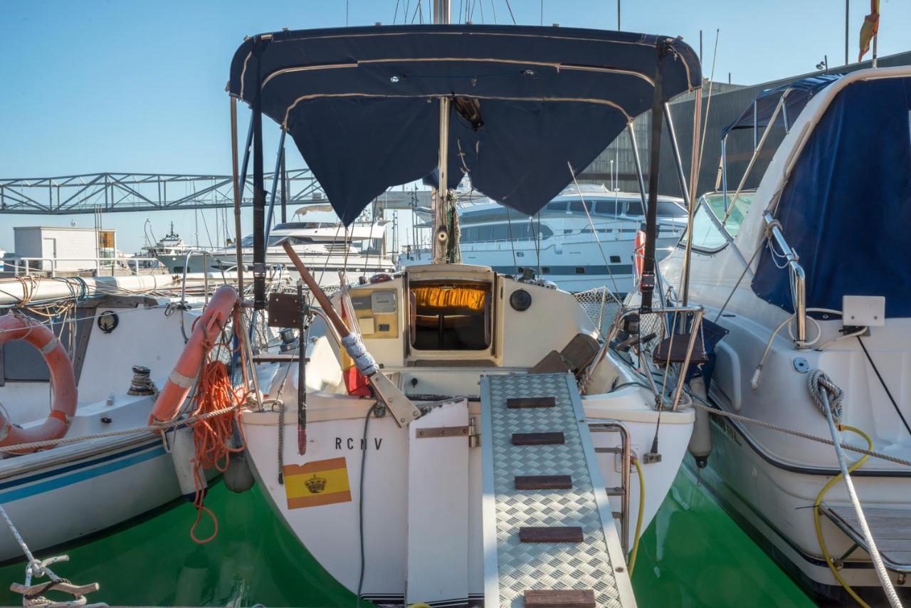 Pequeno Velero En Port Forum Ideal Para Backpackers Sant Adrià de Besòs Exterior foto